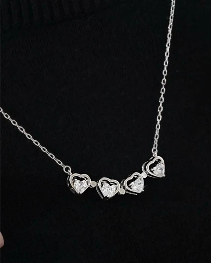 گردنبند نقره زنانه طرح چهار قلب مگنتی