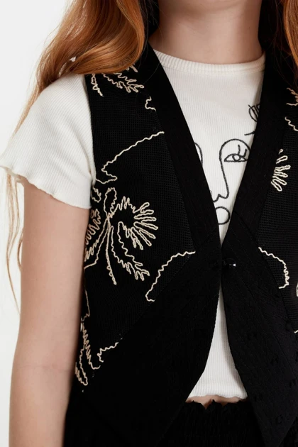 جلیقه بچگانه تیس tyess