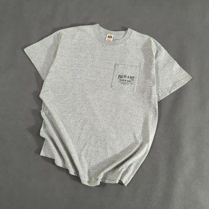 SIZE L-XL تیشرت اورجینال برند معتبر Fruit Of The Loom امریکا مدل Pig in a Pit