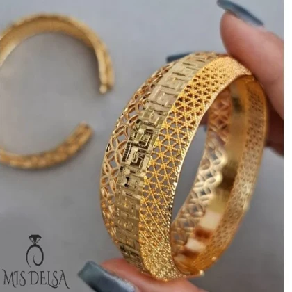 بنگل النگویی طلایی طرح لانه زنبوری