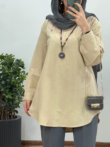 مانتو جلو گلدوزی رعنا(ایراد دار)