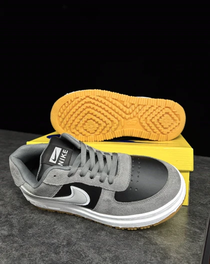 کتانی ایرفورس مردانه