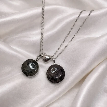 گردنبند ماه شب تاب ست مگنتی