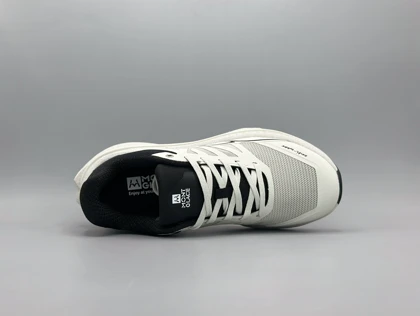 مونت گلیس کتانی اکستریم گریپ طوسی مشکی/Mont Glace Grip