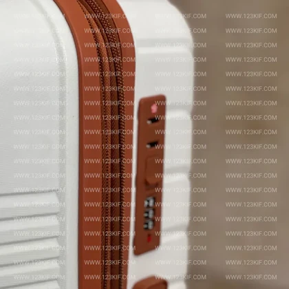 چمدان سایز متوسط وارداتی اسکای برد مدل SKYBIRD - SB40150 MEDIUM