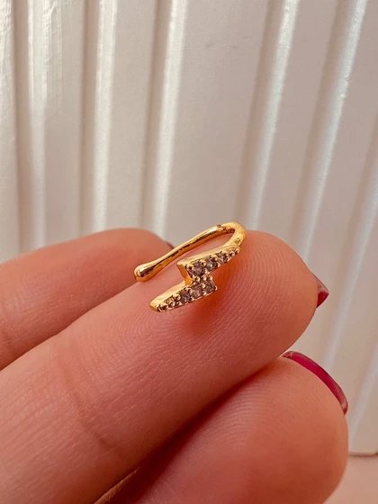 پیرسینگ فیک بینی بدون نیاز به سوراخ رعد