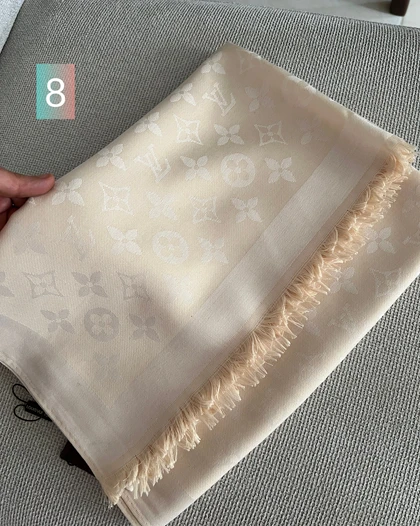 Shawl 0208
