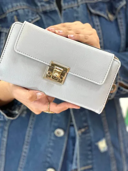 کیف پول زنانه