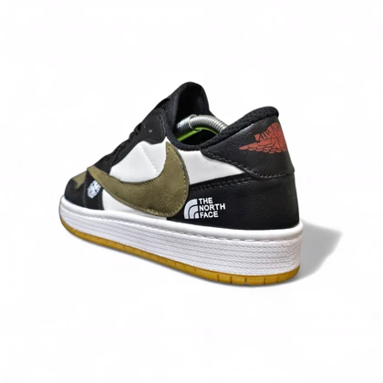 کتانی نایک ترویس مشکی زیتونی