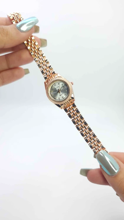 ساعت مچی زنانه مجلسی IE-LY نگین‌دار با موتور کوارتز