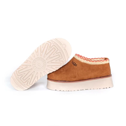 نیم بوت کوتاه ugg