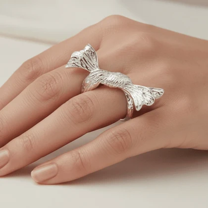 انگشتر زنانه مدل گره آبکاری نقره