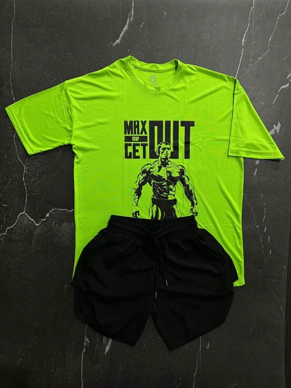 پکیج کد S1093 شامل تیشرت + شلوارک با تم فسفری مشکی