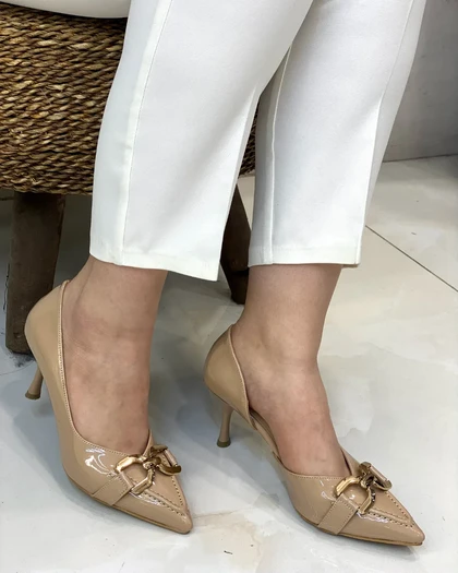 کفش پاشنه سوزنی
