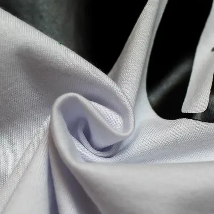 کراپ VOGUE