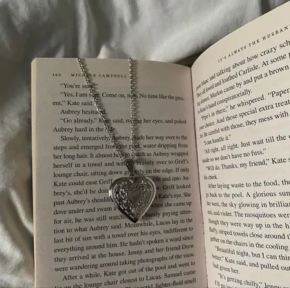لاکت قلب استیل نقره ای