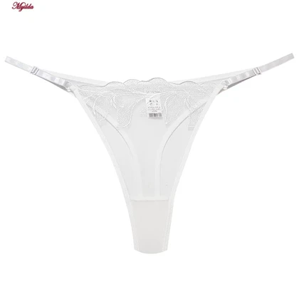 ست شورت و سوتین زنانه مدل فنردار سفید برتا کد 5108-4032-W به همراه نگهدارنده جوراب