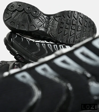 کفش کتانی مردانه و زنانه مشکی سفید NIKE AirMax Plus TN Ultra