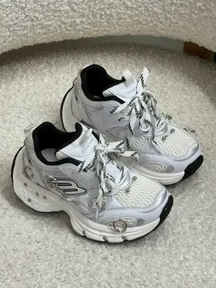 خرید کتانی بچه گانه بلنس