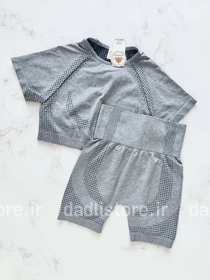 ست کراپ آستین دار و شورتک سیملس ورزشی