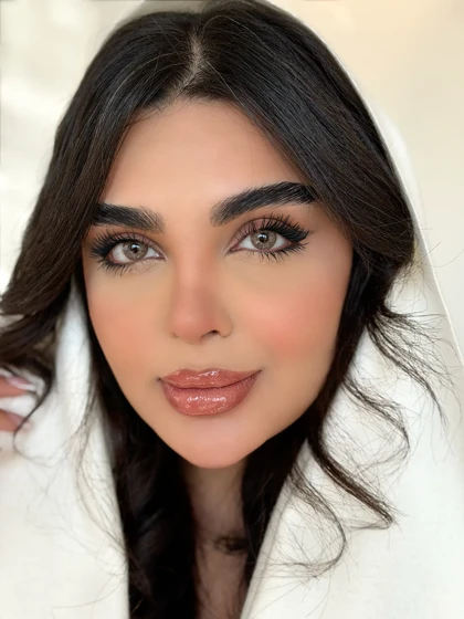 لنز رنگی فصلی یونیک Unique