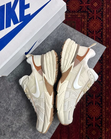 کتانی نایک مدل v2k