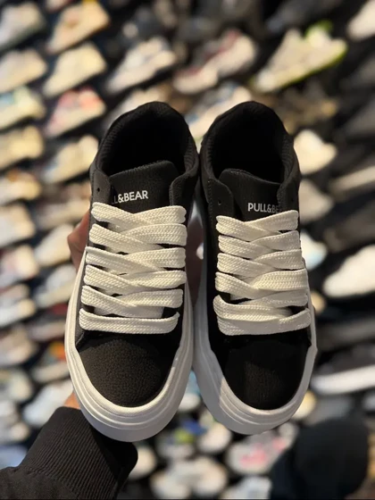 ونس زنانه PULL&BEAR