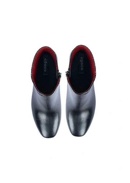 نیم بوت چرم زنانه مدل بتی سیگنچر