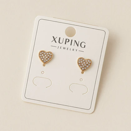 گوشواره قلبی طلایی با نگین‌های درخشان