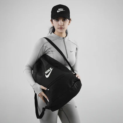 کوله و شوزبگ نایک مدل IHN-253830