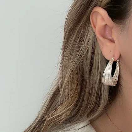 گوشواره زنانه حلقه‌ای کد 888