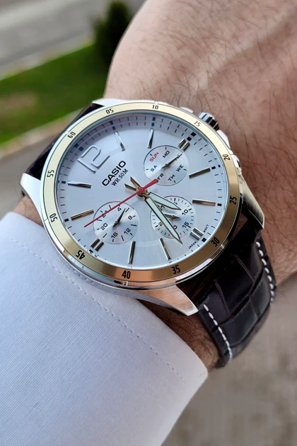 ساعت مردانه اورجینال کاسیو casio