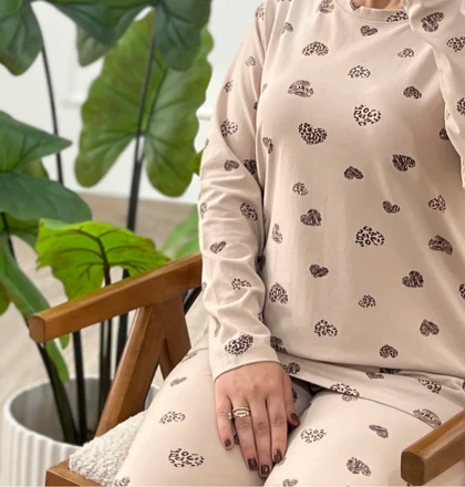 ست تیشرت و شلوار قلب پلنگی زنانه