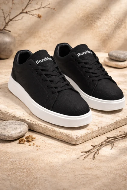 ونس 220214 BERSHKA مشکی