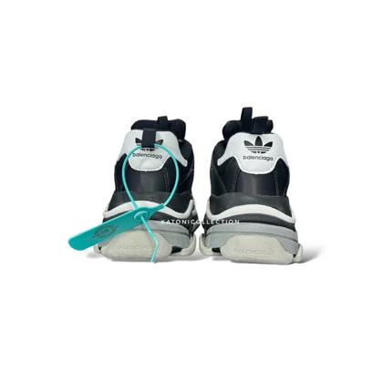کتانی بالنسیاگا آدیداس تریپل اس ADIDAS X BALENCIAGA TRIPLE S