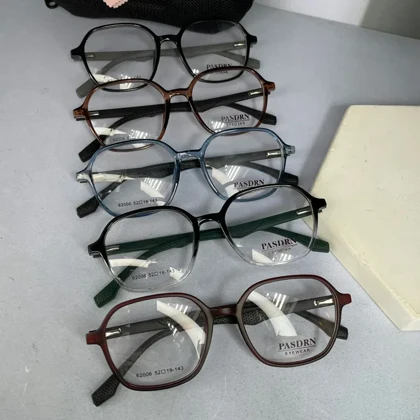 عینک طبی تیار 90 کد 62006