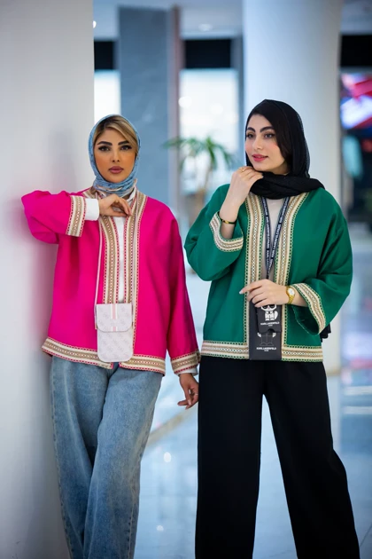 مانتو کرسپو کتی خرجکار کنفی