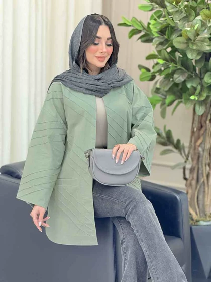 مانتو برش‌دار بغل چاک