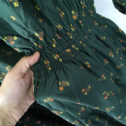 پیراهن نخی گل‌دار کمرکش فرح