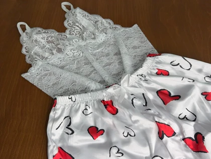 ست نیم‌تنه گیپور و شلوارک طرح قلب 032