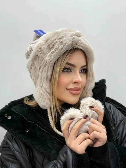 کلاه منگوله‌دار کریسمسی