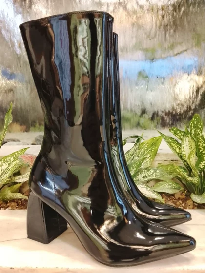 بوت ورنی نوک تیز پاشنه8سانت