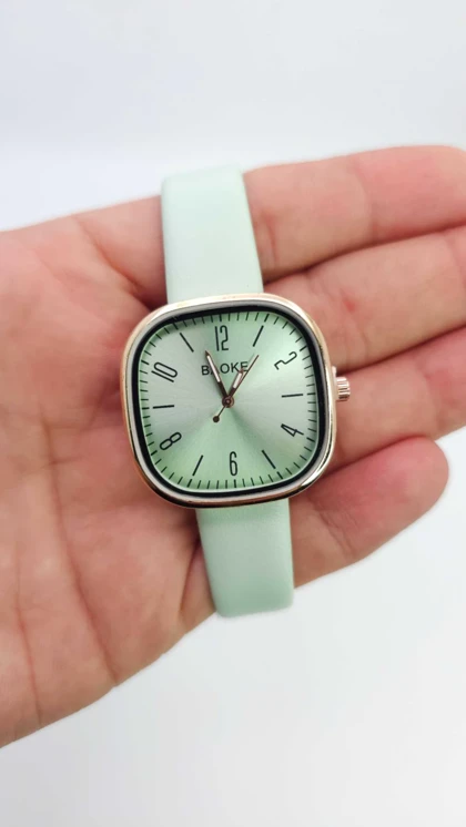 ساعت مچی زنانه باوک BAOKE بند چرمی ، اسپرت و روزمره با جعبه کادویی