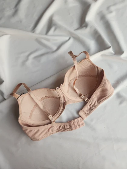 سوتین نخی ابرنازک فنردار هانکس ترکیه کد: 1479