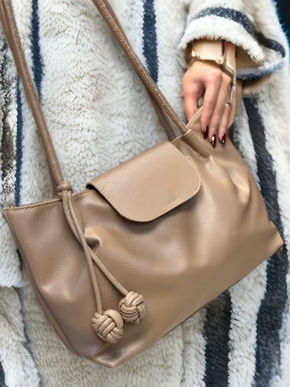 کیف دوشی ساره