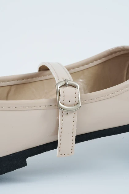 کالج زنانه بیاند beyond-