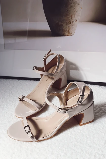 کفش پاشنه‌بلند کلاسیک زنانه polka-store polka-store