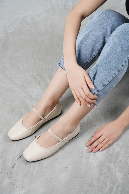 کالج زنانه بیاند beyond-