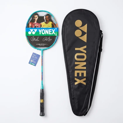 راکت بدمینتون یونکس مدل VOLTRIC