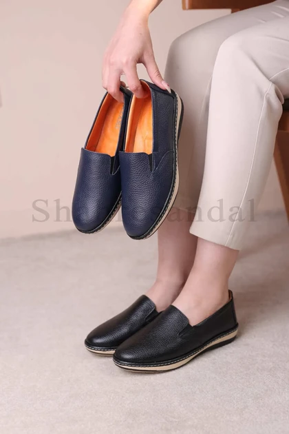 کفش کالج زنانه طبی چرم